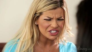 Abby Lee Latin Amerikai és Adriana Sephora forró fiatal leszbi játékai