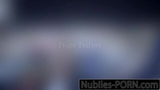 Dupla apró német tinédzser megosztja a szörnyű péniszt