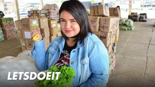 Vaskos latin amerikai milf lyuka mélyen megkúrelva xiomarától