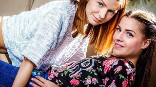 Eveline Dellai vad lovaglása kétfejű műfallosszal