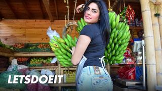 Devora robles olajozva csábítva mély gonzo baszásra - latin amerikai milf