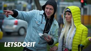 Francia kisasszony Jessie Volt megkúrelva idegen kolosszális faszal