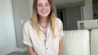 Tomboy kurvám bebizonyítja, hogy nem lezbi – Lucy Foxx forró háztartási fantáziája scott starkkal